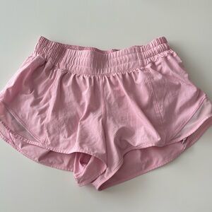 Lululemon hotty hot 2.5 shorts